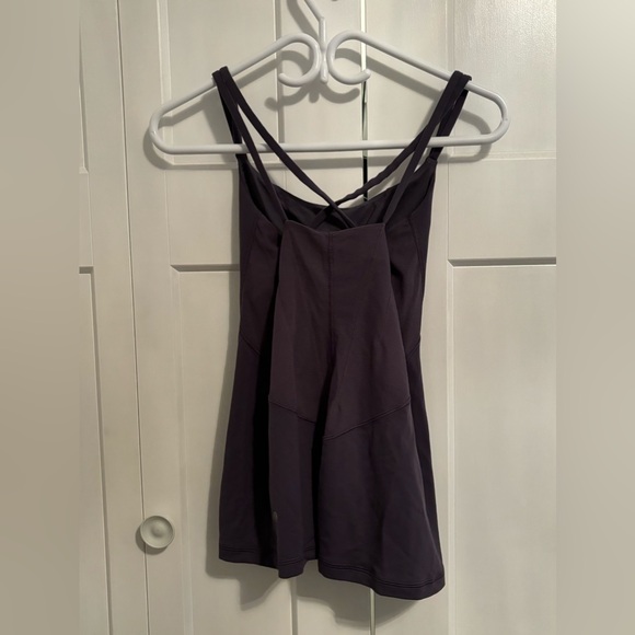 Lululemon sportswear tank, small - Picture 2 of 3